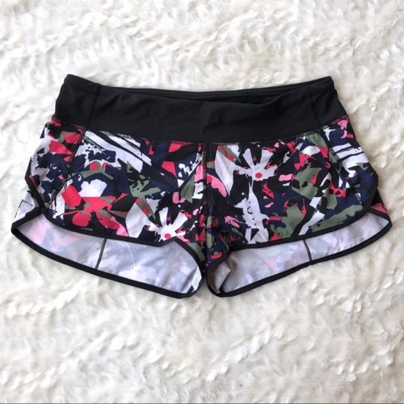 lululemon athletica Pants - 🍹RARE*LULULEMON SPEED SHORTS